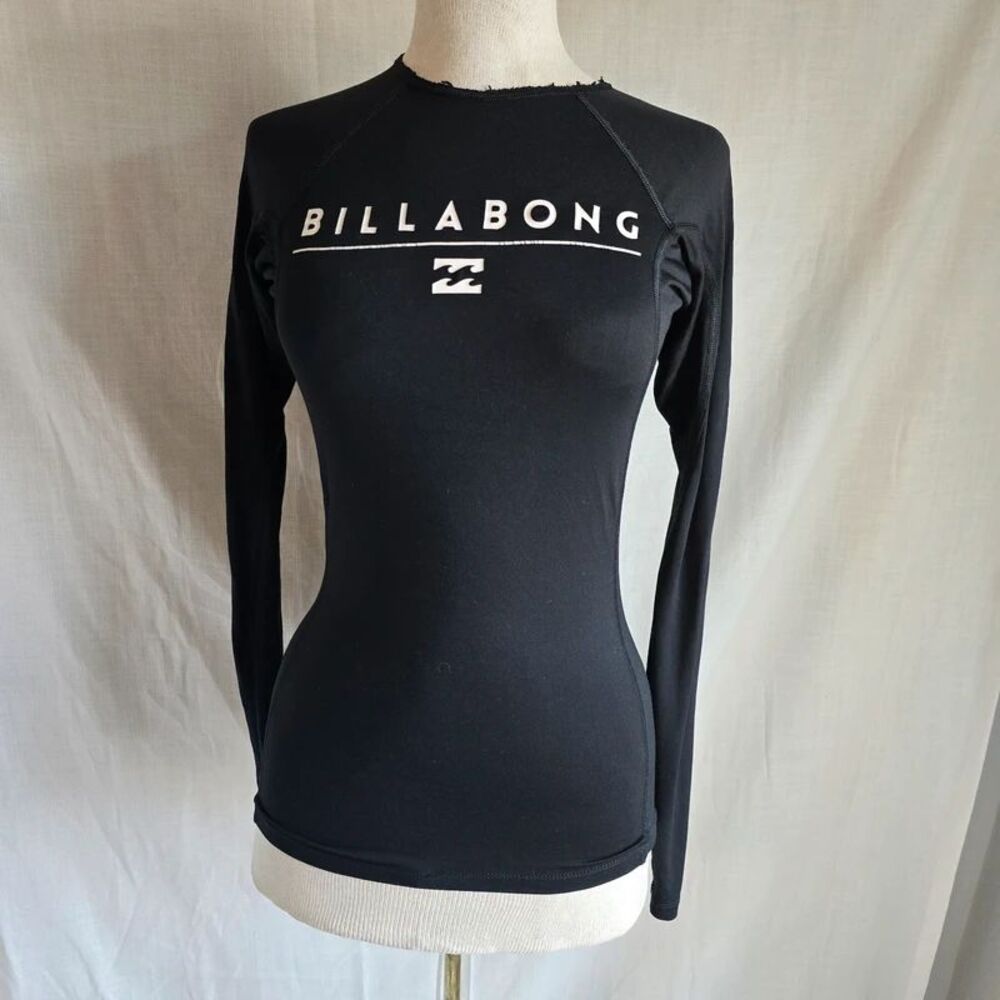 Billabong Womens Long Sleeve Rashguard Small Black 50+ UPF Sun Swim Top
